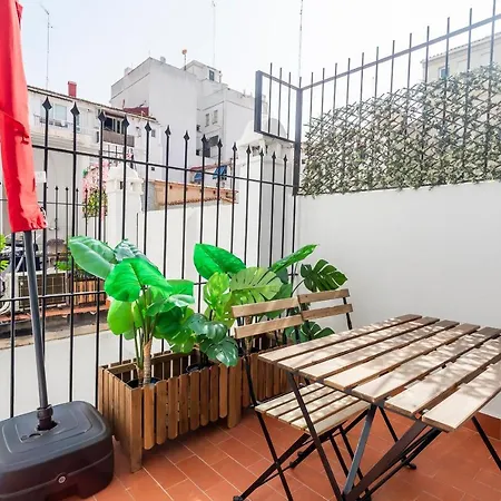 Convento, Amazing Flat With Terrace 1 Апартаменты *