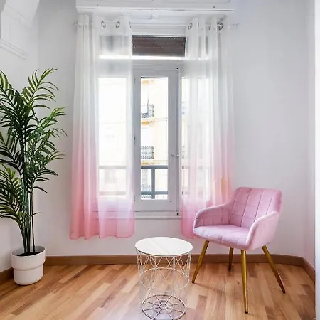 Convento, Amazing Flat With Terrace 1 Валенсия